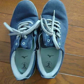 Mizuno 스니커즈