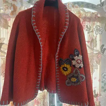 유키토리이 니트