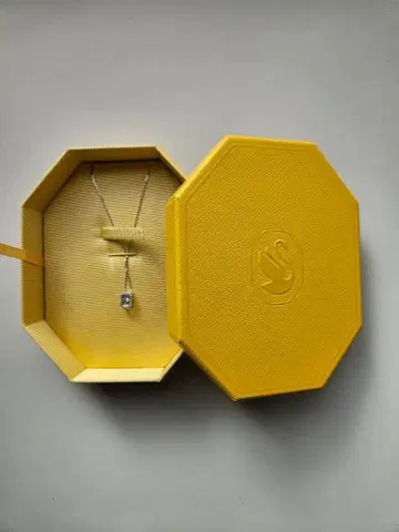스와로브스키 목걸이