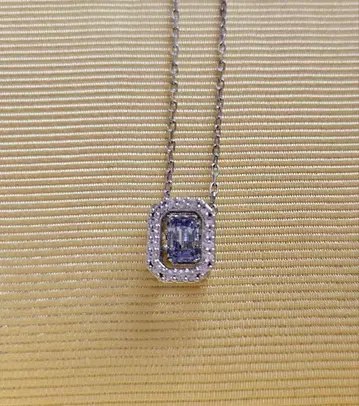 스와로브스키 목걸이