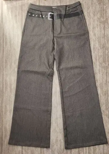 slight vogue Mid-waist pants 모드 슬랙스