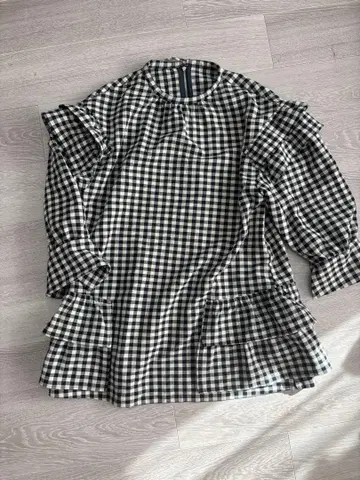 [새상품급] birthday bash 깅엄 체크 미니 원피스 긴팔