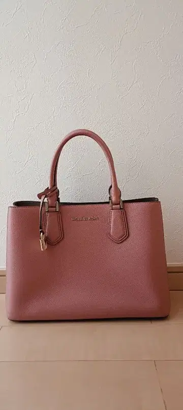 [새상품급] 마이클 코스 MICHAEL KORS 핑크 그레이 핸드백