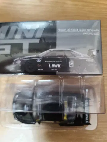 Nissan LB-ER34 Super Silhouette 미니카