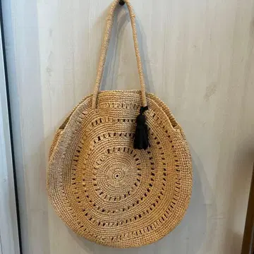 스트로우 원형 바스켓백 태슬 포함