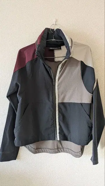 패널 디자인 경량 자켓