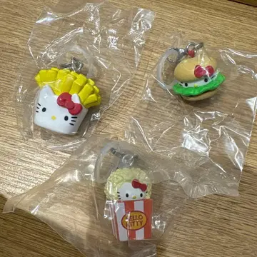 [ 3종 세트 ] 헬로키티 아메리칸 디자인 메지루시 액세서리