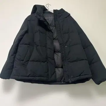 UNIQLO 심리스 다운 자켓 M 블랙
