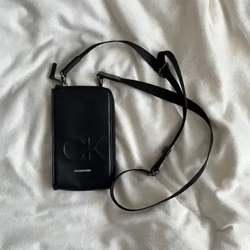 [ 새상품급 ] Calvin Klein 캘빈클라인 숄더백