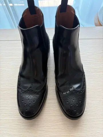 처치 블랙 가죽 사이드 고어 부츠 36.5cm