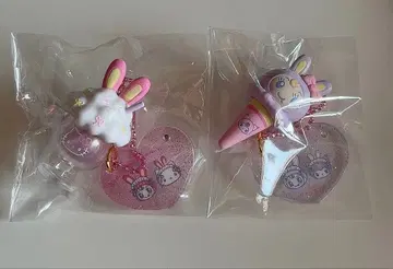 산리오 헬로키티 시크릿 참 메조피아노 콜라보 키링