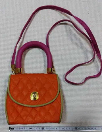oliveri 미니 핸드백 오렌지 퀼팅