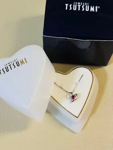 미사용 새상품 루비 하트형 10k 목걸이 TSUTSUMI