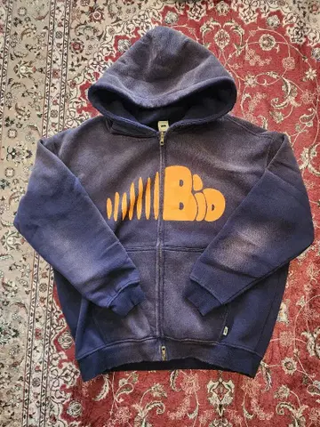 BIO wear x moore 네이비 로고 집업 후드티