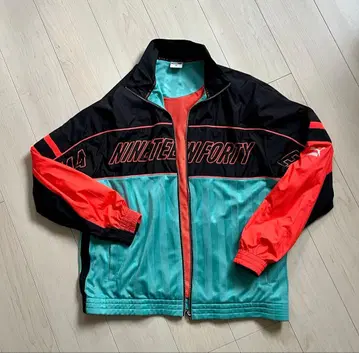 PUMA 트랙 자켓 즉완판템