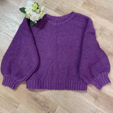 새상품 [BAYFLOW] V넥 벌룬 슬리브 니트