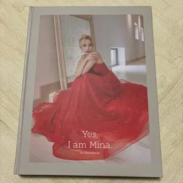 Yes, I am Mina. 1st Photobook