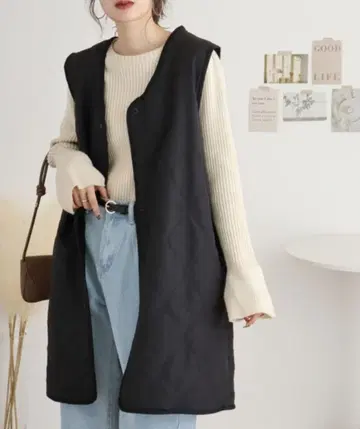 블랙 퀼팅 슬리브리스 베스트 M-L