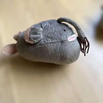 초롱아귀 봉제 인형