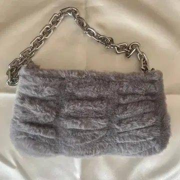 ZARA 그레이 퍼 백