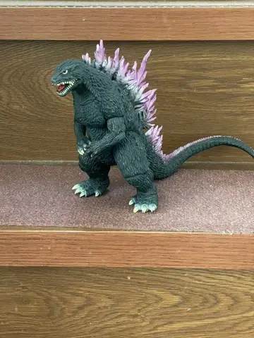 고질라 피규어 블랙과 보라색 20cm