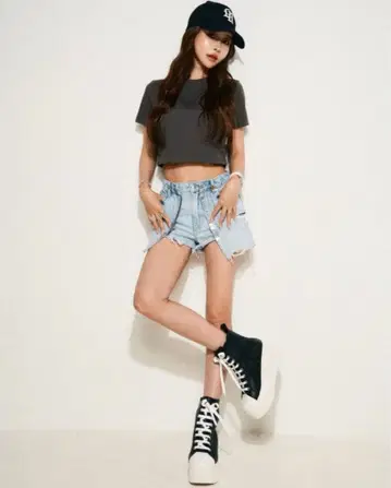 스즈키 아미 프로듀스 플랫폼 부츠 미사용 새상품