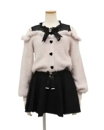 LIZLISA 어깨 트임 니트