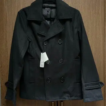 새상품 블랙 더블 브레스트 피 코트