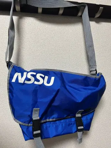 NSSU 숄더백 파랑