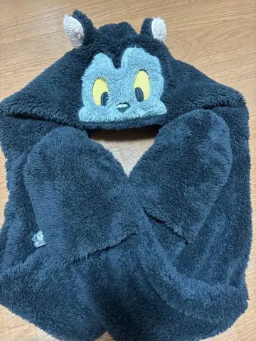 Disney 디즈니 피노키오 피가로 후드 부착 머플러