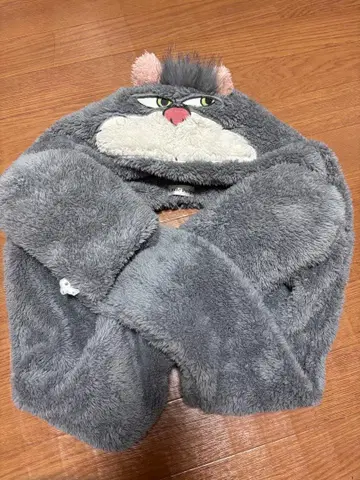 디즈니 신데렐라 루시퍼 후드 부착 머플러