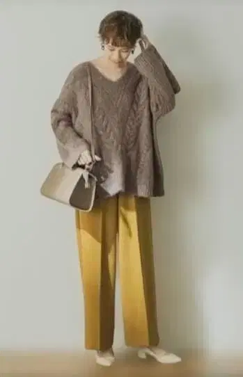 어반 리서치 알파카 혼방 케이블 니트