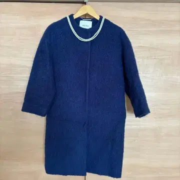 Mila Owen 미라 오웬 코트