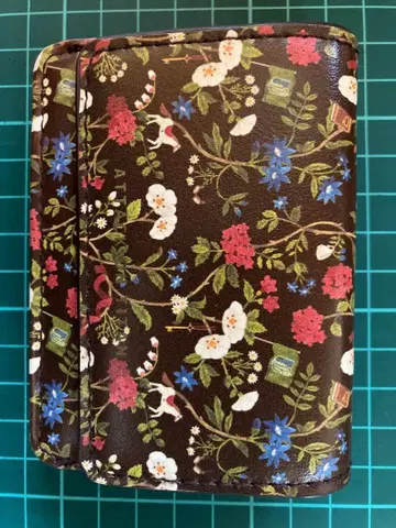 진격의 거인 지갑 카메이 에리