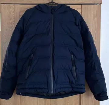 LACOSTE 다운 자켓 실루엣 로고 네이비 48 / S