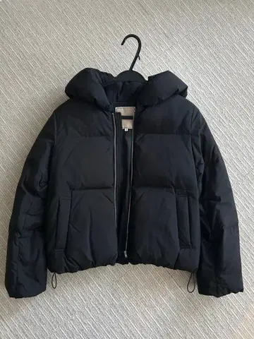 숄카라 숏 다운 아푸와이저 리셰 S 블랙