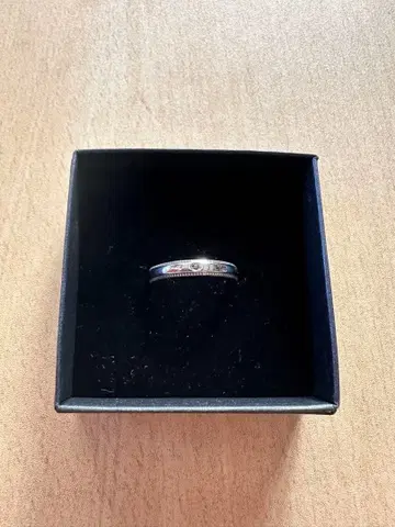 실버 밴딩 작은 스톤 포함