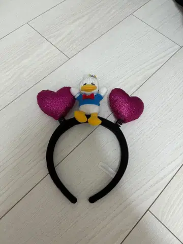 도널드 덕 하트 모양 머리띠