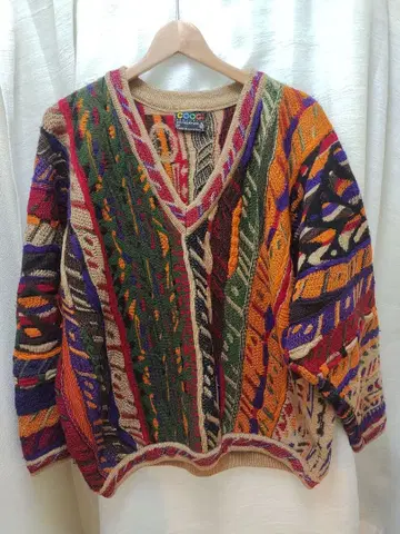 레어 COOGI 니트 뜨개질 무지개 이차원 최고 디자인 투 비트