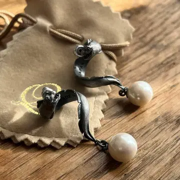 [ 봉투 포함 ] Q-pot 제트섬 플로트섬 귀걸이