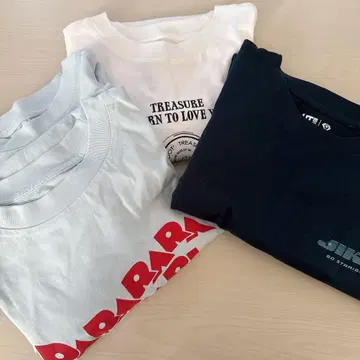 UNIQLO TREASURE 콜라보 T셔츠