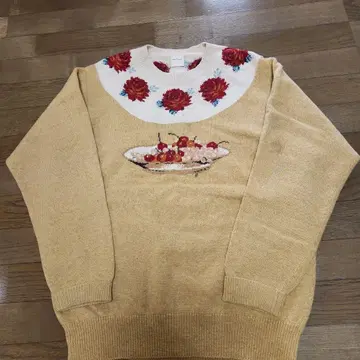 Karl Helmut 후르츠와 장미 무늬