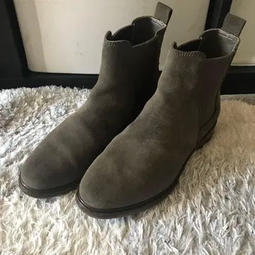 클락스 스웨이드 사이드 고어 부츠