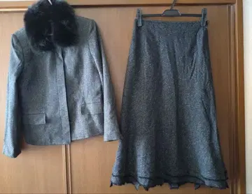 BISTY 퍼 포함 자켓과 스커트 셋업 L 사이즈