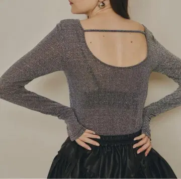 비올레타 라메 티셔츠 바디수트 실버