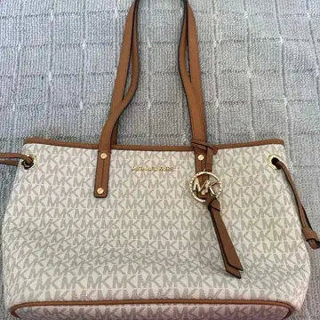 컨디션 최상 1회 사용! 마이클코어스 토트백