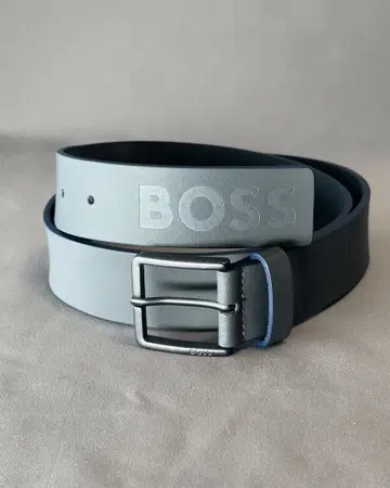 착용 2회 BOSS 이탈리아 가죽 벨트 그레이 80cm 컬러 엣지