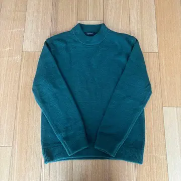 나노 유니버스 다크 그린 모헤어 니트