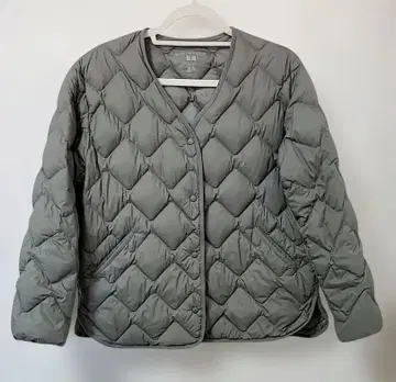 UNIQLO 울트라 라이트 다운 얇은 카키색 다운 자켓 L