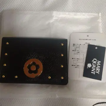 MARY QUANT 스터드 부착 카드 케이스 블랙